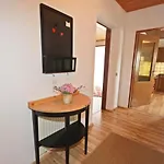 בית נופש Berg By Interhome Obermieger