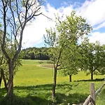 בית נופש Berg By Interhome Obermieger